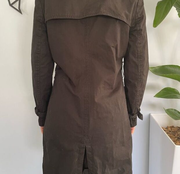 Trench noir