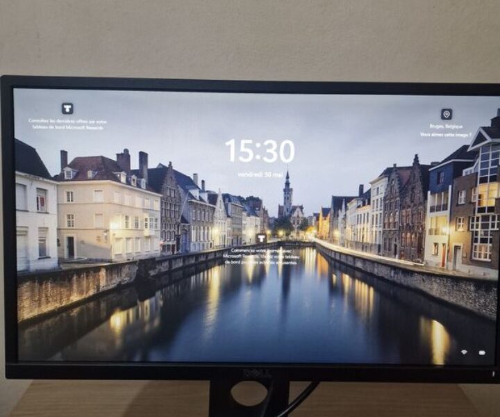 Écran DELL 22" Pouces