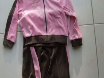 Survêtement jogging 3 ans à capuche fille