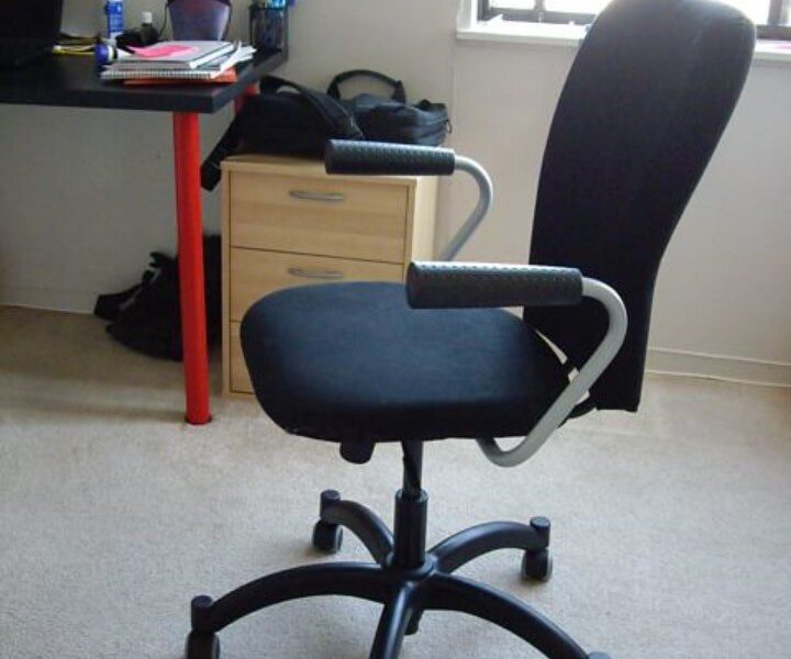 Chaise de bureau Ikea