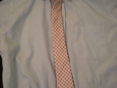 chemise avec cravate