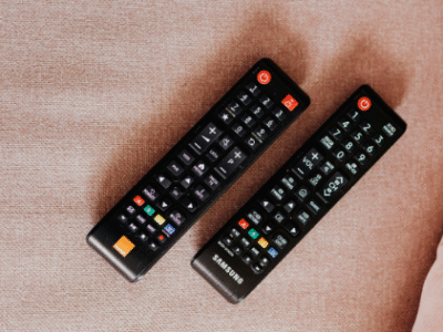 2 telecommandes