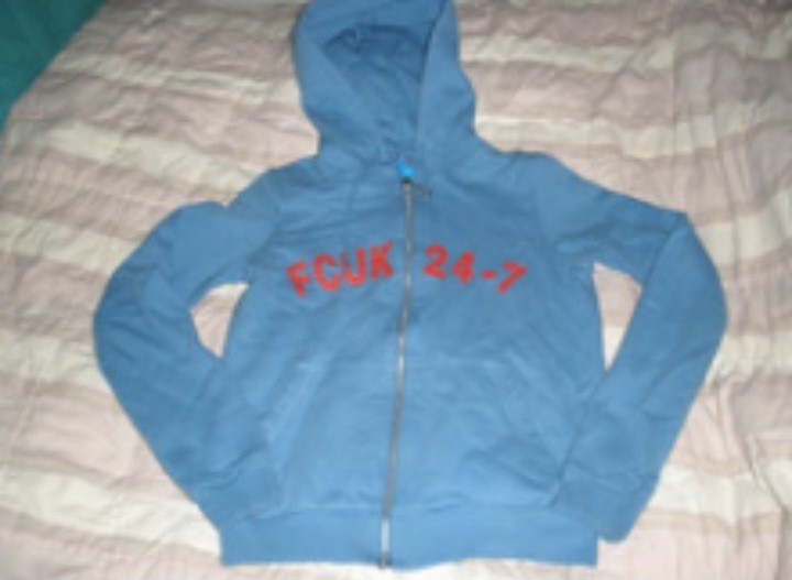 sweat bleu