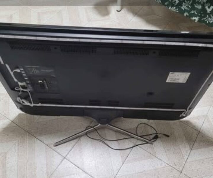 télé