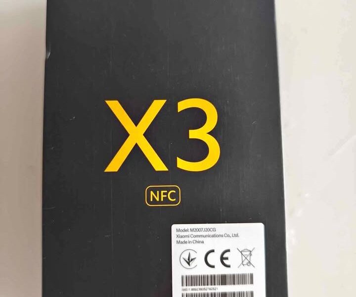 poco x3