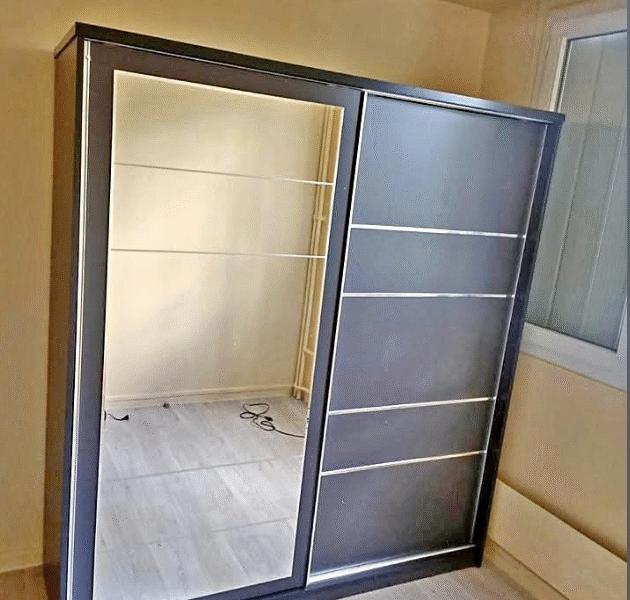 Armoire