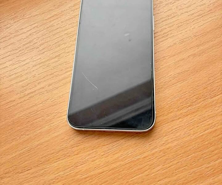 iphone 13 64 GB