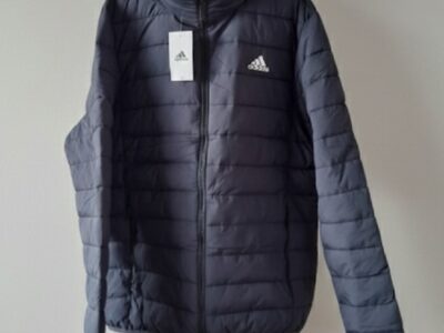 veste adidas neuve avec etiquette