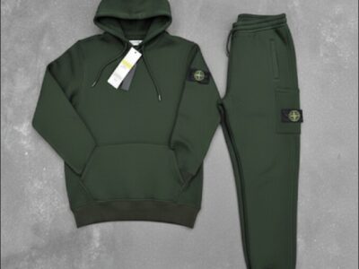 ensemble vert neuf avec etiquette