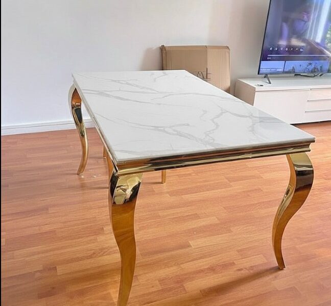 table salon