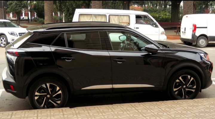 Peugeot 2008 2021