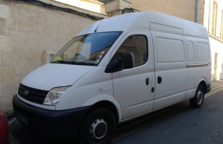 Fourgon iveco