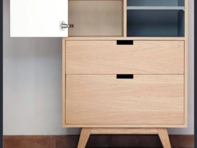 Armoire comme neuve